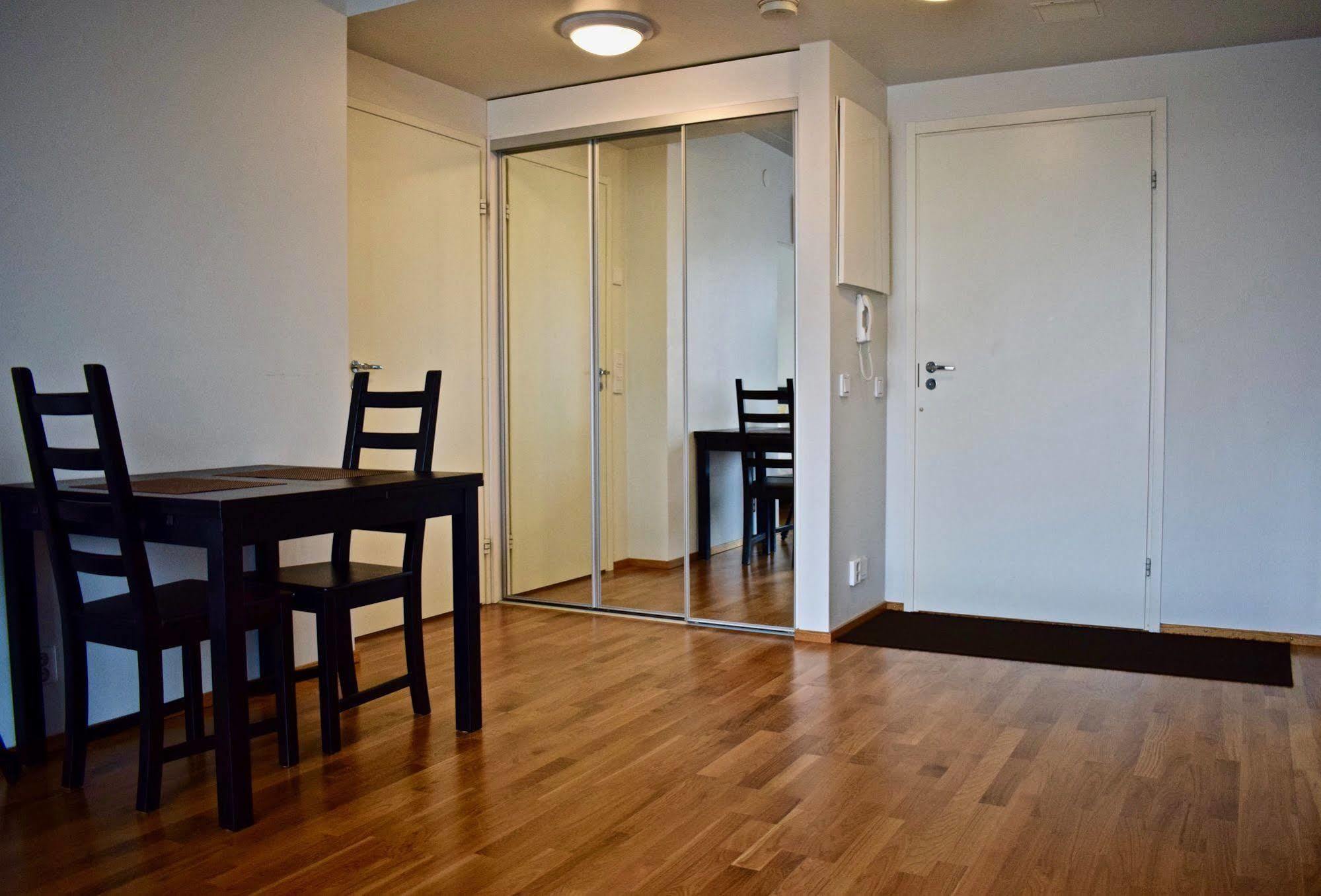 Avia Apartments Βάνταα Εξωτερικό φωτογραφία